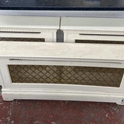 1 of 3 matching radiator covers with gilt metal grills

74cm high x 140cm wide x 19cm deep and the other 2 measure 91cm high x
102cm wide x 20cm deep
Viewing welcome
Price is for 1