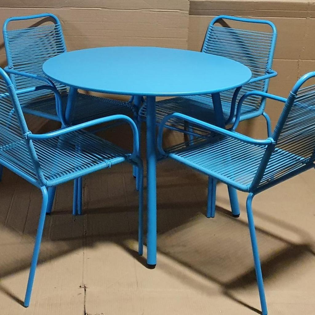 Habitat Ipanema Rattan Garden Metal Table and 4 Rattan Chairs Set Blue

💥ExDisplay💥 See pictures

Table:
Made from metal
Size H71,
Diameter 95cm
Weight 9.5kg
Weather resistant
Chair seat and back made from rattan
Armchairs
Stackable chairs
110kg maximum user weight per chair

💥Check our other items💥