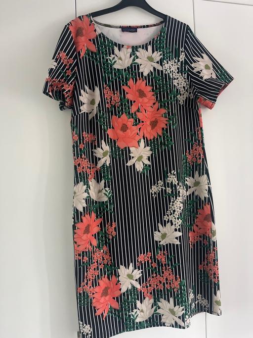 Buy & Sell South East London Kidbrooke - South East London - Photos for Ladies dress black floral