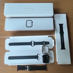 Apple Watch Series 7 GPS + Cellular 45mm
Midnight black Aluminium Case with Midnight Sport Bands, additional Black Stainless Steel Strap and Screen Protector, also come with charger.
Midnight sports straps have never been worn.