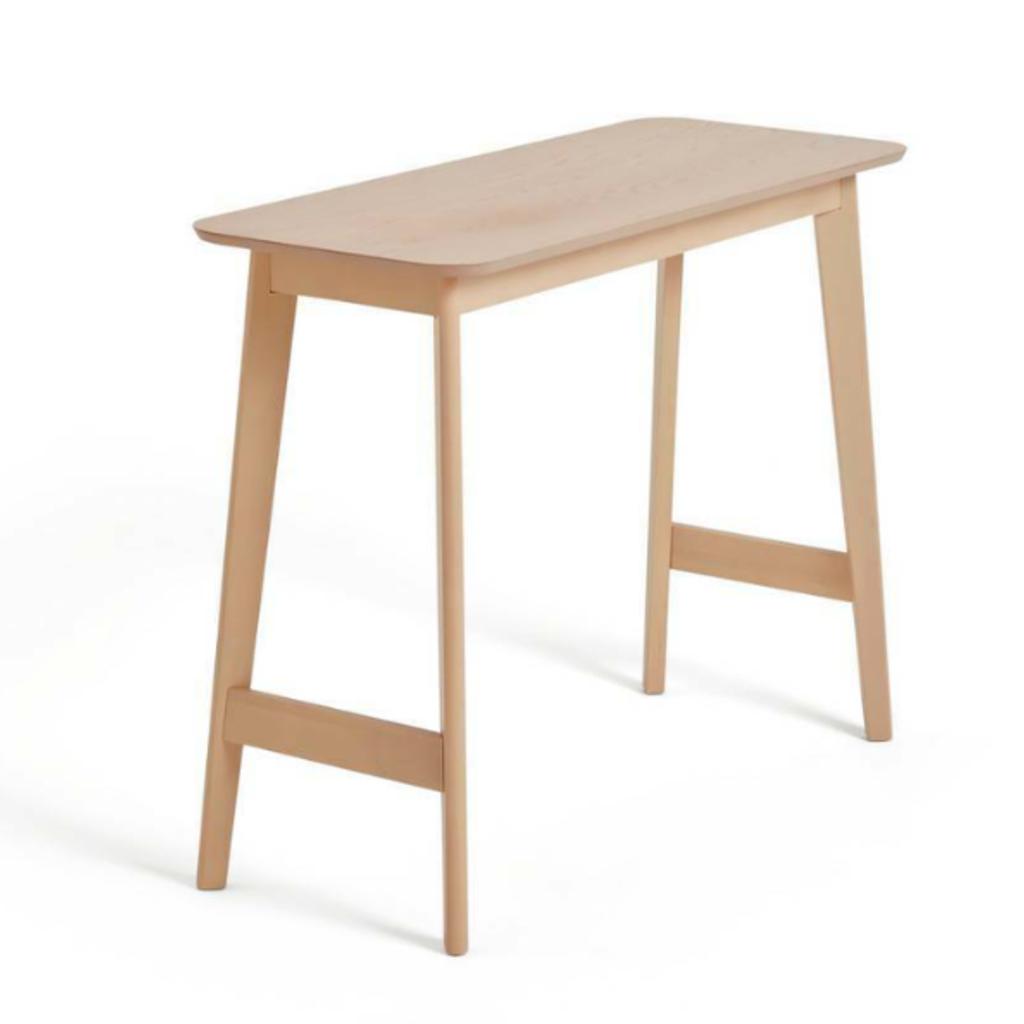 Habitat Skandi 2 Seater Bar Table - Light Oak

Chairs NOT included

💥New/other. Flat packed in the box💥

Table size: H90, L120, W50cm.
Wood effect table with solid wood legs.
Wood veneer table top finish

💥Check our other items for sale 💥
