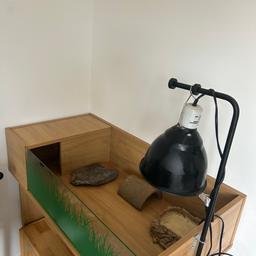 Tortoise table - comes with added extras - hide, water bowl , slate - has the light bit needs a new bulb - great condition :) 
Any questions please ask x