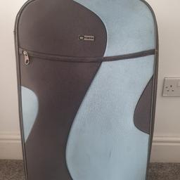 Large size with lots of capacity,  will show signs of general wear and tear externally,  internal is immaculate, 

length 74cm
width 48cm

smoke and pet free home,  pickup from bb1 blackburn,  might be able to deliver locally.