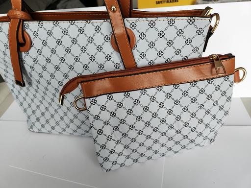 Buy & Sell Bedfordshire Luton - Photos for New ladies luxurious handbag