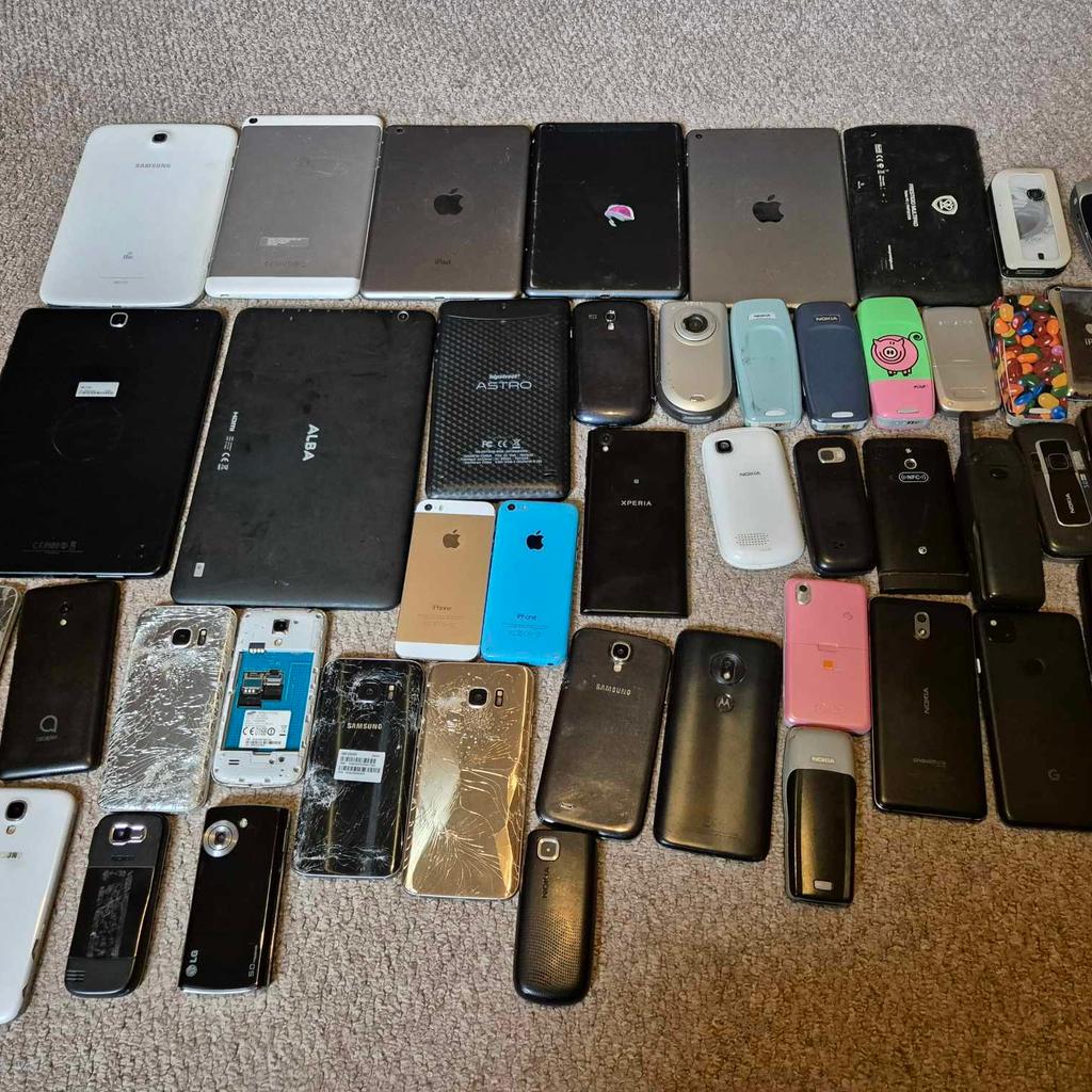 All phones untested. For parts or repair