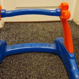 excellent condition baby walker, can detach top for baby to sit & play or use as a walker. pick up bl4