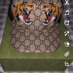 Tiger Gucci Cap
Don’t go many places to wear it hard to get now real ones anyway comes with box and dust tag