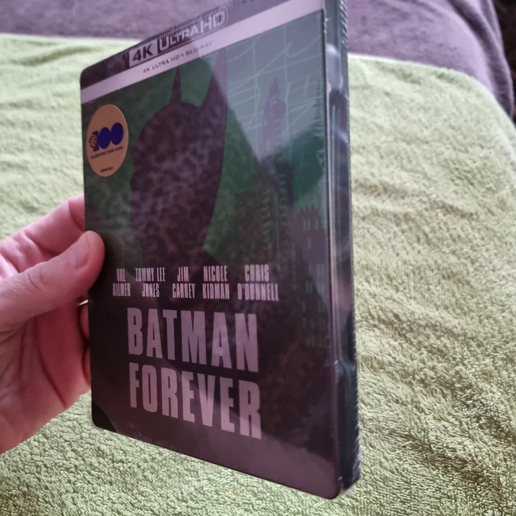 Verkaufe ein 4K UHD Blu-ray Steelbook aus IT Import mit Deutschen Ton noch NEU/OVP von "Batman Forever" --- siehe Bilder !!!

Versand möglich oder Abholung keine Nachnahme !!!

Kein PayPal oder Tausch nur Überweisung oder Zahlung bei Abholung keine Nachnahme !!!

Privatverkauf !!!!!