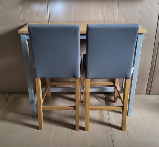 Buy & Sell West Yorkshire Bradford - Photos for Habitat Chicago Bar Table & 2 Bar Stools