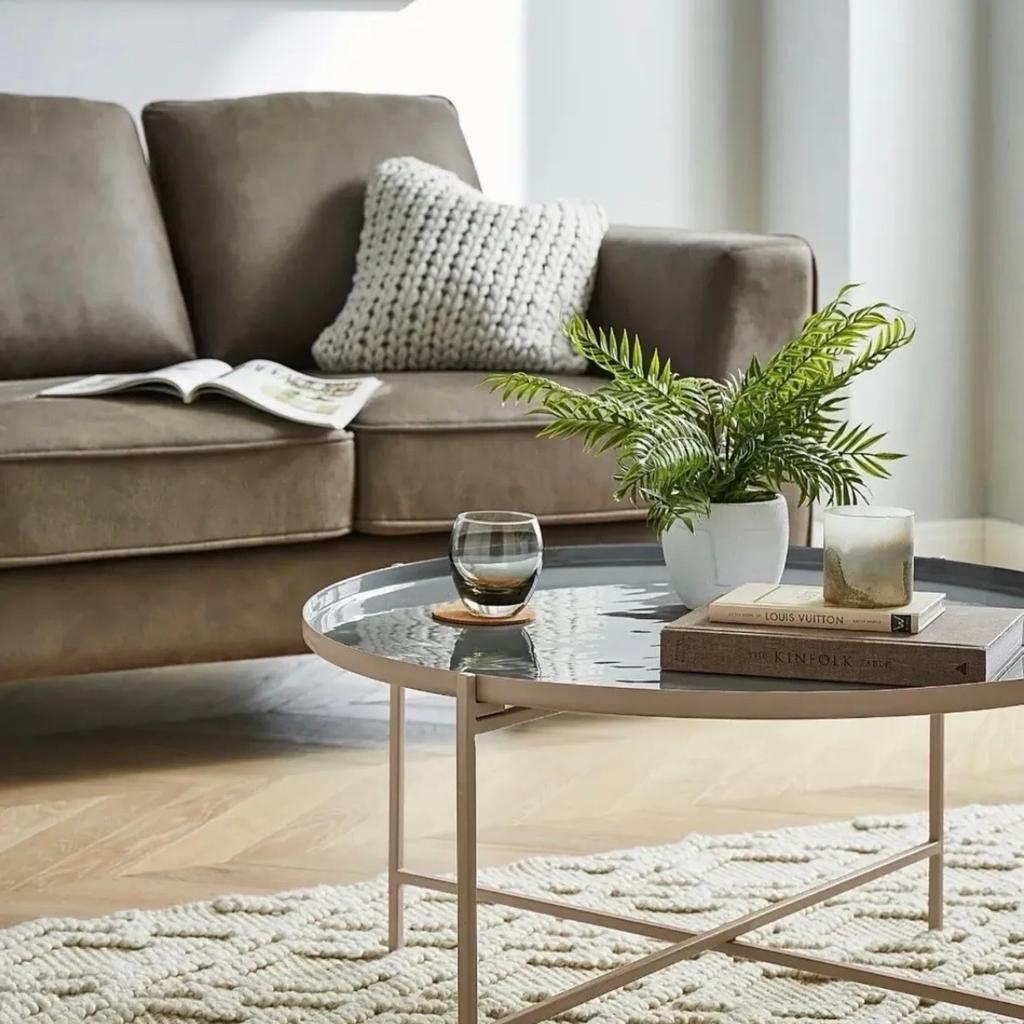 Brand New Metal Boxed Coffee Table

RRP: £89.99
