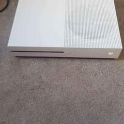fully working and in good condition can sell separately without games. 

Can post if needed.