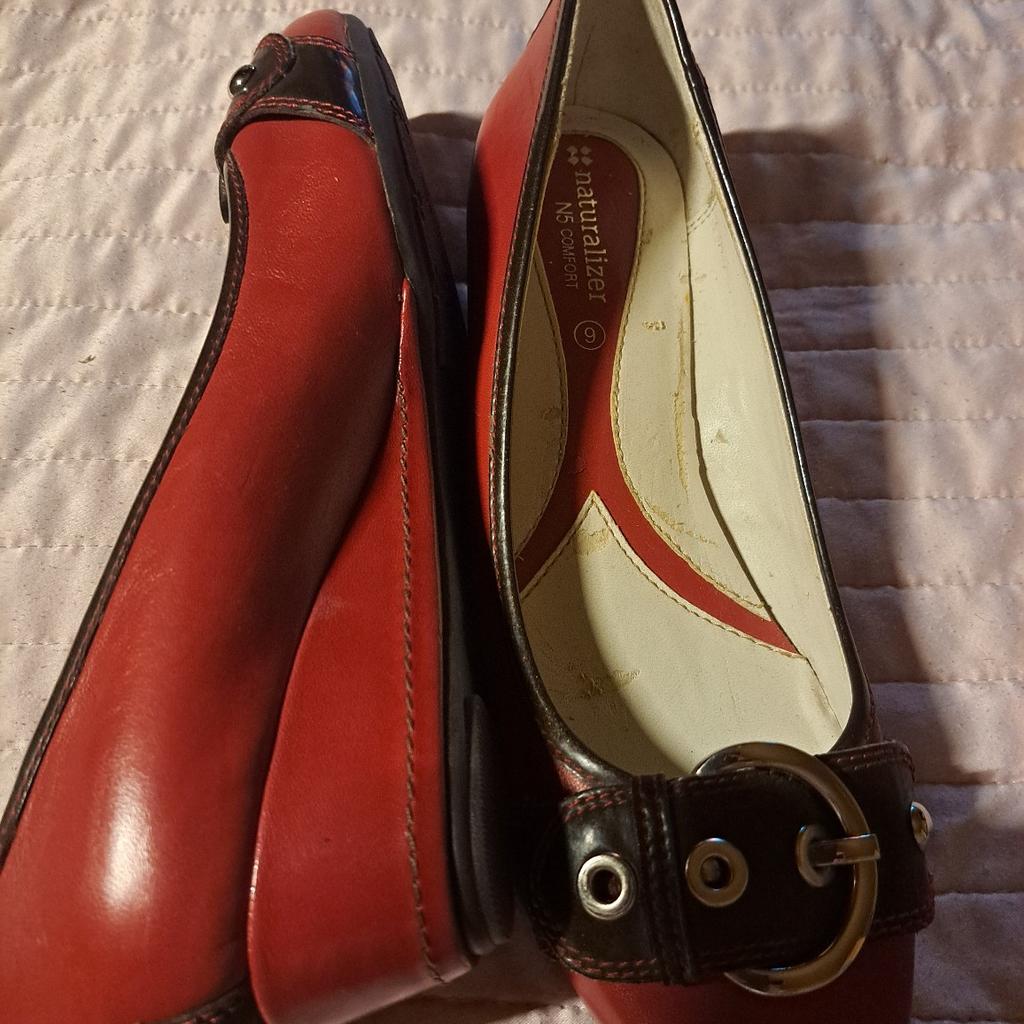 Naturalizer Brand shoes in red never worn they are brand new. Size 6 with buckle on the front. PayPal, please, or pick up in person only and no time wasters please