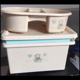 Baby Box and Top & Tail Container

Strata Products Ltd Baby Box ' I love my bear' design Organiser classic design, just what u need to keep all of ur little one's bath time essentials such as wipes, nappies, shampoo to hand, stored together neatly.

Designed with a carry handle for easy handling.

Integral tray to help keep everything organised.

Generous capacity.

Only used a handful of times so in good condition.

Collection only

Matching top 'n' tail bowl is included in this price.

Pet free smoke free home