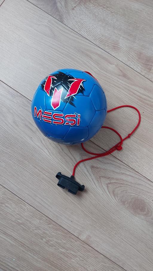 Buy & Sell Kent Medway - Kent - Photos for Messi practice football