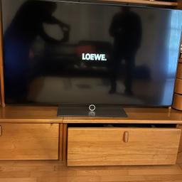 55 Zoll Löwe TV mit Sony Soundbar
Soundbar wird mit TV zusammen verkauft. 
Abzuholen in Dornbirn