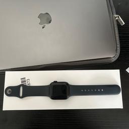 new boxed apple watch series 9
got gifted but never used so hence the reason for selling.
any questions let me know