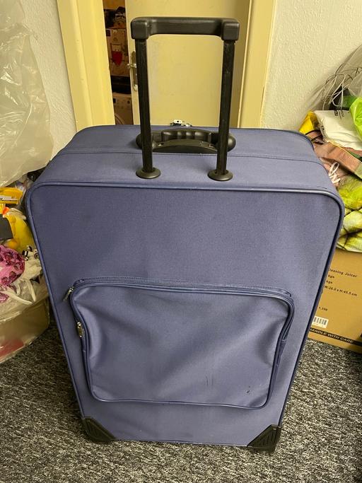 Buy & Sell West Yorkshire Bradford - Photos for Large Suitcase