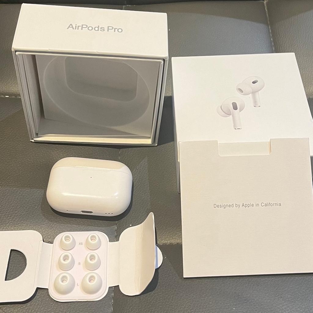Lucky to have a friend who works in technology and is able to find me exceptional deals on electronics.

Made a trade for multiple pairs of headphones which included the AirPods👍🏼

These AirPods are great, the pictures of the pods that are not sealed ARE MINE, I use these every day they are perfect great sound quality and include every feature you’d need.

Great for fitness, travel and practically anywhere when your on the go as well as if you needed to concentrate inside.

Pickup a bargain!