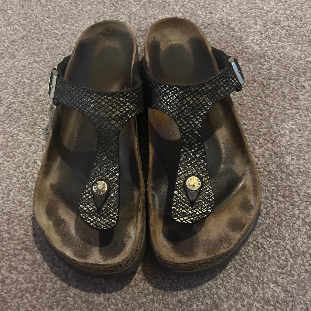 Hi ladies welcome all to this beautiful comfy Birkenstock Gizeh Mermaid Metallic Sandals Size Uk 6.5 Eur 40 well used still in good condition please check photos for better idea thanks