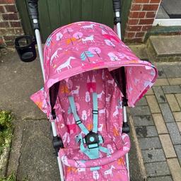 Unicorn Cosatto stroller 
Excellent condition 
Washed ready to go
Comes with brand new never used footmuff and rain cover 
£150 or reasonable offer
Can deliver