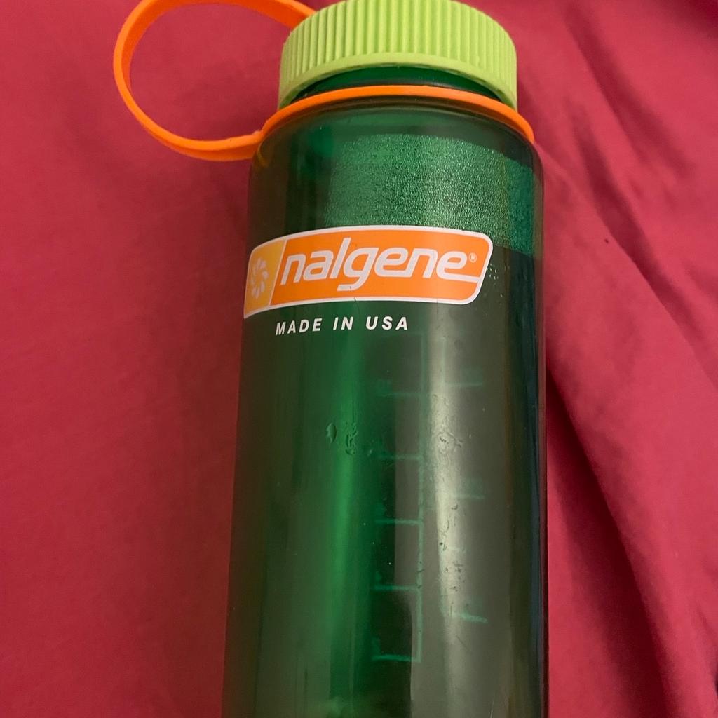Water bottle from Nalgene made in the USA
In green transparent with screw cap
400ml capacity

As been used in good condition

Collection from West Brompton SW6 Fulham & Hammersmith, Earls Court are
Or can be powered in UK mainland only

£4
Posted

Thanks