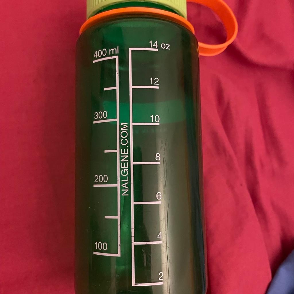 Water bottle from Nalgene made in the USA
In green transparent with screw cap
400ml capacity

As been used in good condition

Collection from West Brompton SW6 Fulham & Hammersmith, Earls Court are
Or can be powered in UK mainland only

£4
Posted

Thanks