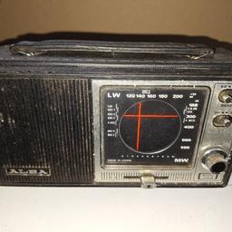 Alba 744 model radio had for several years passed down from family still in good working condition Radio MW LW Band Vintage 70s.

Collectors - Very Rare.
Batteries included