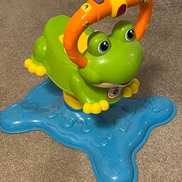 Jumping frog with sounds lovely toy for a toddler excellent condition.