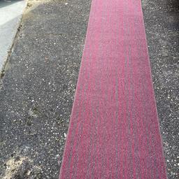 Brand new red stripe carpet runner with brown wool edging and gel backing
Great for on hard flooring
10ftx2ft3 (304x69cm)