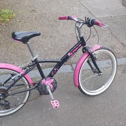 kids 20inch wheel bike. Used but in good condition.