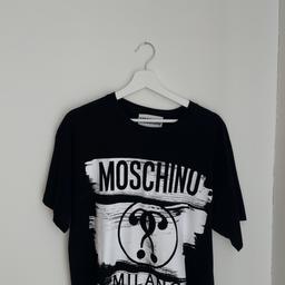 Moschino T-Shirt
Neupreis: 120€
Preis verhandelbar

Verkauf erfolgt unter Ausschluss jeglicher Gewährleistung.