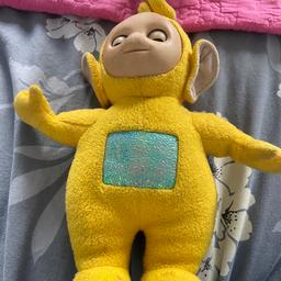 Old original Tellytubbie toy La La
Open and closes eyes
Pick up baguley