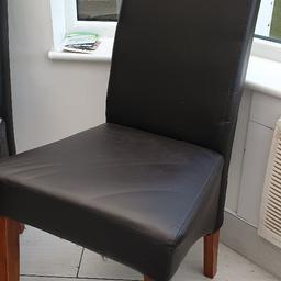Price is for each chair.

For sale are four dining chairs, solid build and fully usable with chair covers as the leather material is worn on 3 of the 4 chairs. High back modern design, seat pads are fine.

Can probably be re-upholstered instead of using with chair covers.

Price is for each chair, collection only.