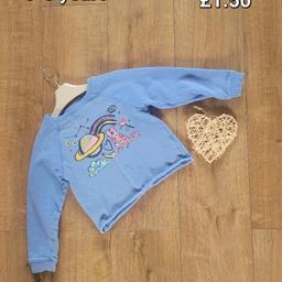 £1.50 
5-6 years 
Next
Jumper 
Preloved very good condition 
Cotton

#next #nextjumper #bluejumper #blue #jumper