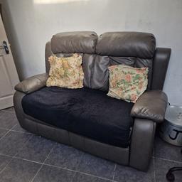 three seater recliner and 2 seater recliner
All recliners work.
leather has worn on the seating areas as shown in the photos, but we've been using with a throw on, and they're still super comfy and in good shape.
colour is sort of a grey/brownish look.