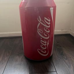 cola fridge used for about a week no boxes fresh