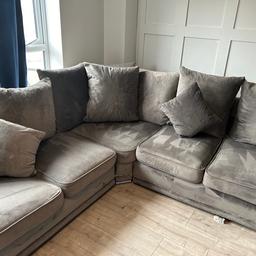 Plush grey corner sofa
Just over a year old
Bought for £1200 want £350 ONO 
Been cleaned 
Need gone ASAP COLLECTION ONLY