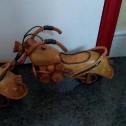 A beautiful handmade motorbike made of wood. Honest callers only please see my other adverts thank for looking.