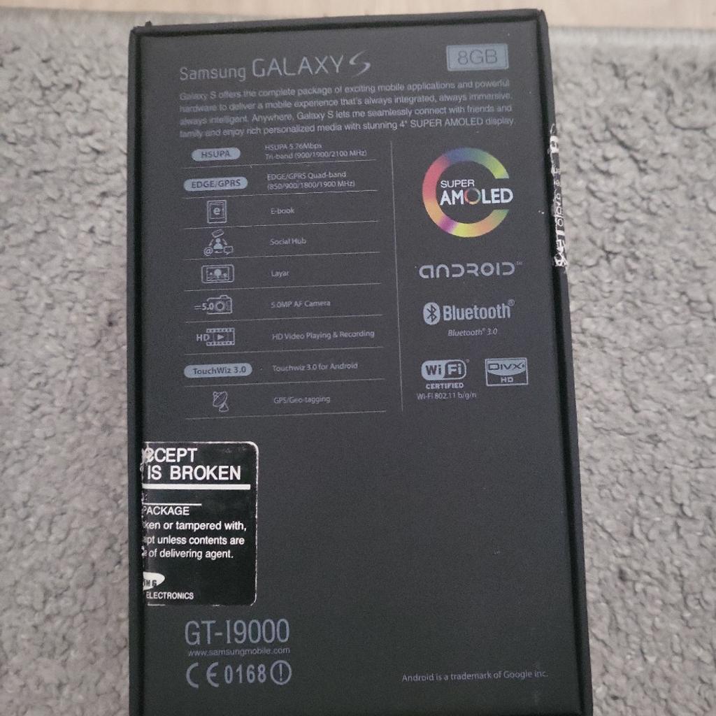 Samsung GT-19000
8 GB