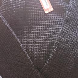 Brand new with tags size L black knitted jumper paid £15 so I'm looking for £10 nice quality reason for sale got as a gift but I had to get something else as this arrived late didn't get round to returning it
Smoke free home