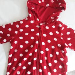 babies lightweight fleece jacket, ideal for chillier summer days. Very good condition, size 9-12mths. Collection only from b71 3nt as don't drive and don't post sorry