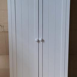 Scandinavia 2 Door Wardrobe - White

💥ExDisplay💥Scratches, marks

Made of pine.
Wooden handles.
Additional handles not included.
2 doors.
Metal runners.
1 fixed hanging rail
Size H180, W75, D53cm.
Internal hanging space H150, W64, D48cm.
Handle size: L3.5, W3.5cm.
Weight 34kg

💥 Check our other furniture💥