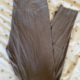 Ladies Leggings
Primark
Size Medium 12/14
Grey / Taupe Colour
Collection from Sedgley