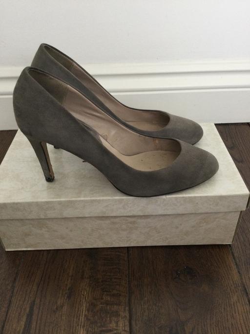 Buy & Sell South East London Croydon - Photos for Zara Basic Grey Suede heels Size 3