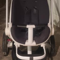 quinny modd pram  with rain cover good condition can deliver for charge once deposit paid