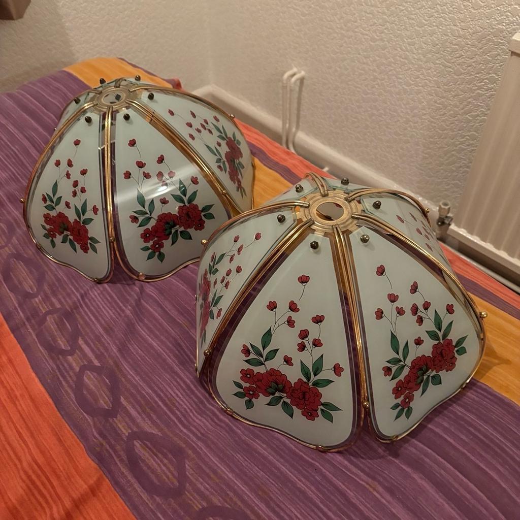 2 very heavy vintage white glass light shades. Flower motiff on glass. Large size. Perfect condition.
£10 each
Cash and collection Liverpool 12