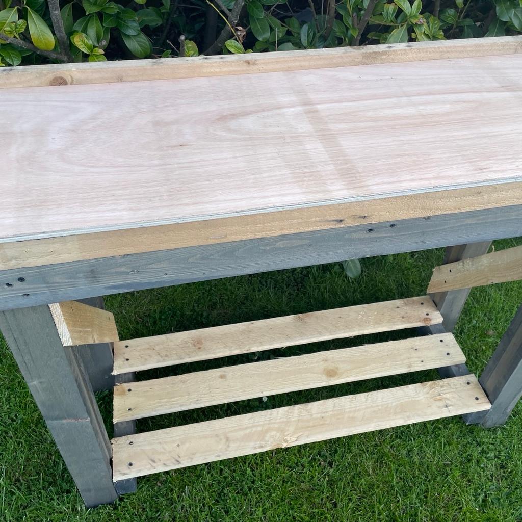 Large ‘Heavy’ Solid Workbench Table Bench for Indoor or Outdoor Use with a cover board top

2” Thick Worktop

3” Table Legs

Very Strong Heavy Bench Table ideal for a number of uses

DIY BBQ PIZZA OVENS ETC

Treated for indoor or outdoor use

Collection from LU79PU

Possible local delivery at extra cost

BUILT TO LAST WITH SOLID WOOD …NOT THE USUAL CHEAP FLIMSY TYPE

TREATED FOR INDOOR OR OUTDOOR USE

MADE FROM 100% RECLAIMED MATERIALS

Approximately:

* PLEASE SEE PHOTOS FOR DIMENSIONS

This will fit in an average sized hatchback car (with a gap of 92cm)

 ** £65 **

** Collection only but possible local delivery at extra cost within a 20mile radius of LU79PU
