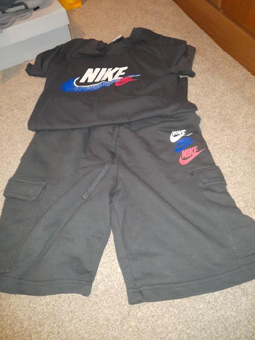 Buy & Sell South Yorkshire Sheffield - Photos for NIKE SHORT SET