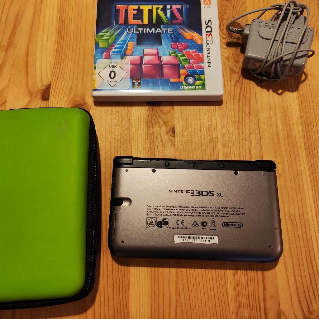 Nintendo 3DS XL Konsole inkl. Case (grün), Tetris und Ladekabel. Zustand sehr gut!