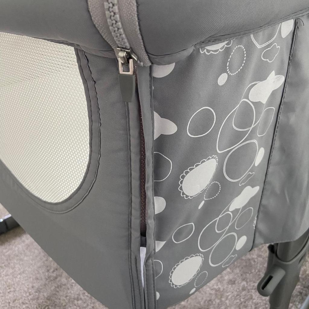 In excellent condition, from a smoke and pet free home. Includes bedside straps which haven’t been used. Comes with mattress protector and sheets. Cleaned and sanitised. Collection only.

Features

⭐️Colour: Grey
⭐️Suitable from birth to 6 months
⭐️3in1 Crib - Bedside Crib, Stand-alone crib & Travel Crib
⭐️Foldable drop side
⭐️6-Height Positions
⭐️Adjustable tilt for reflux & congestion
⭐️Safety harness for secure fastening to bed
⭐️Mesh Window
⭐️Easy to assemble and use
⭐️Includes Mattress and Travel Bag